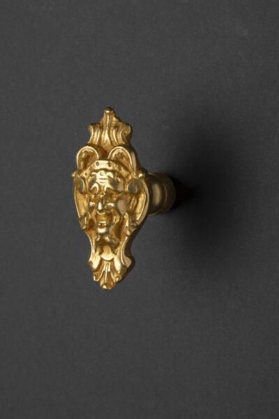 Bouton de porte 280 bis